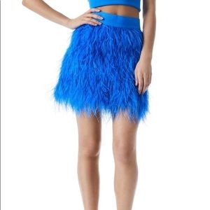 Alice & Olivia Blue Ostrich Feather Cina Skirt, brand new with tags, Size 2